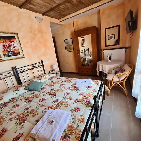 Hotel Carla