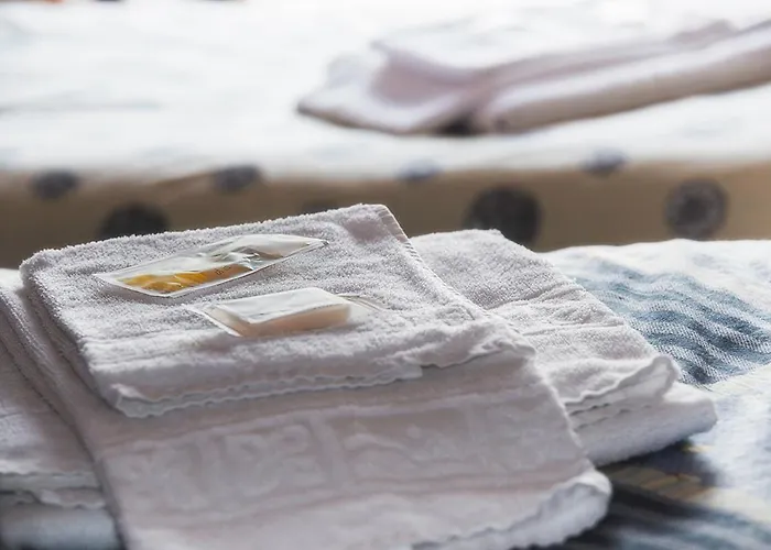 Carla ホテル ブルナーテ